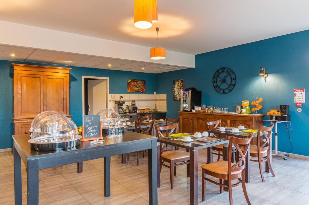 Logis Le Cadusia Hotel Chaource Kültér fotó