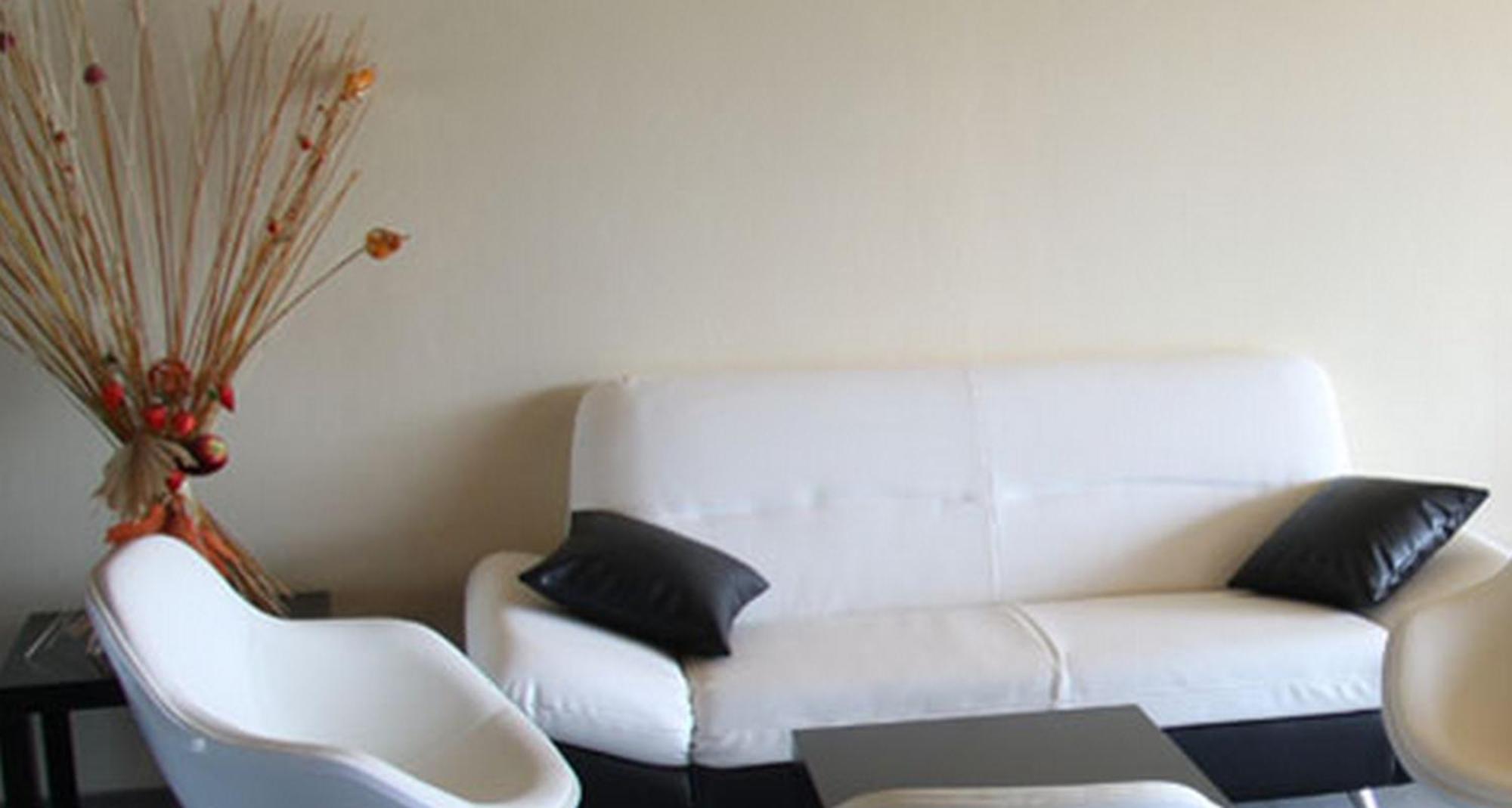 Logis Le Cadusia Hotel Chaource Kültér fotó