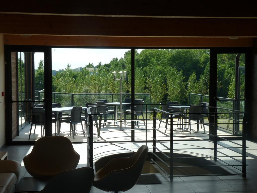 Logis Le Cadusia Hotel Chaource Kültér fotó