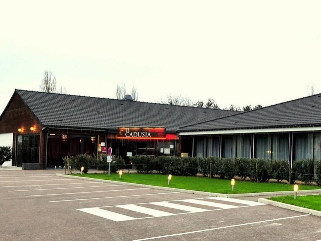 Logis Le Cadusia Hotel Chaource Kültér fotó